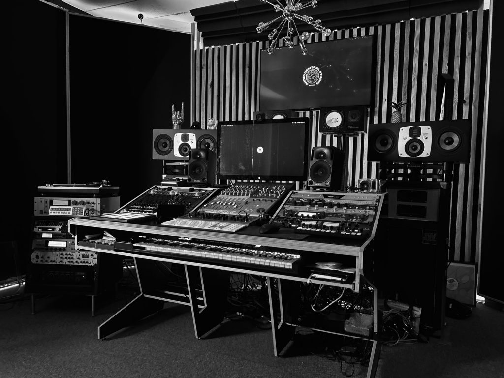Music recoding studio console